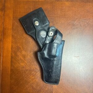 Safariland 11-A Black Leather Holster for S&W Medium Frame Revolver Right Hand